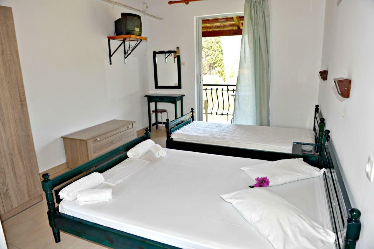 Studios Dimitris Giatras Zante Extérieur photo